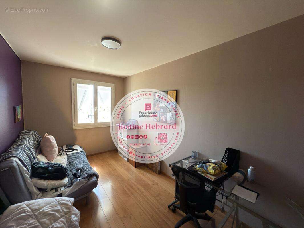 Maison à SAINT-QUINTIN-SUR-SIOULE