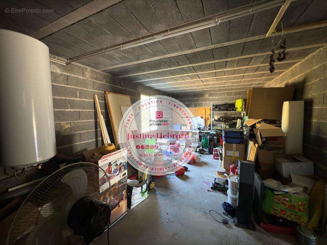 Maison à SAINT-QUINTIN-SUR-SIOULE