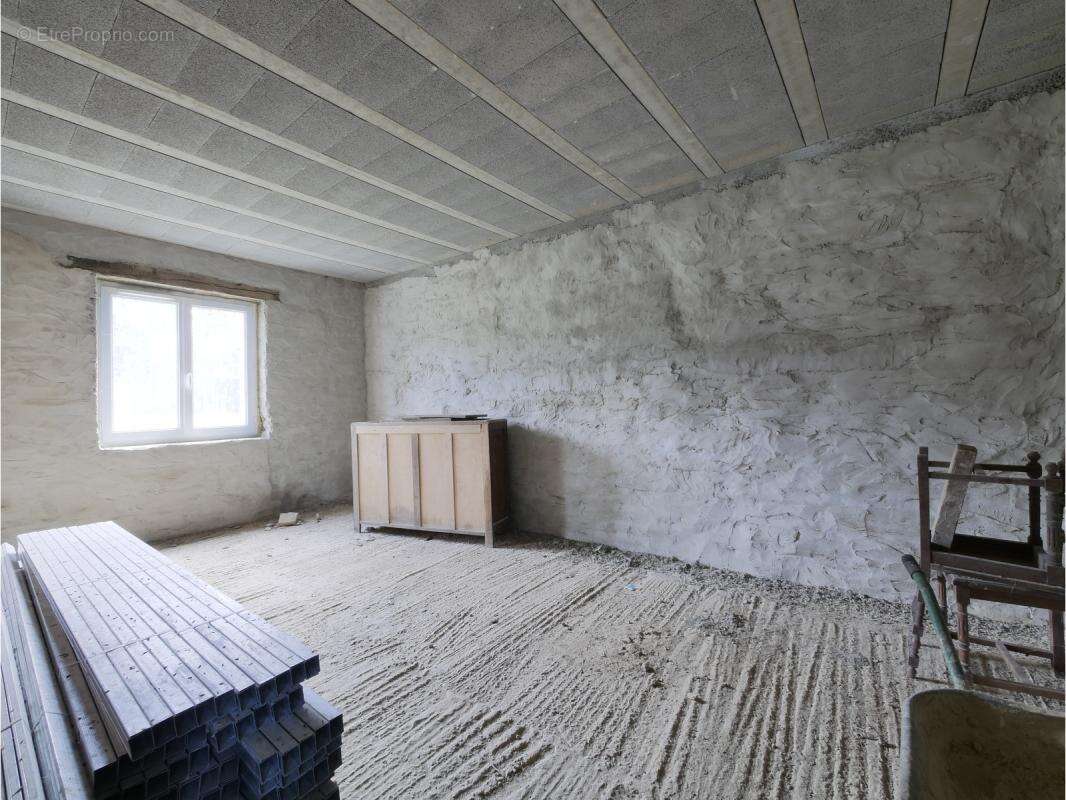 Maison à SENS-DE-BRETAGNE