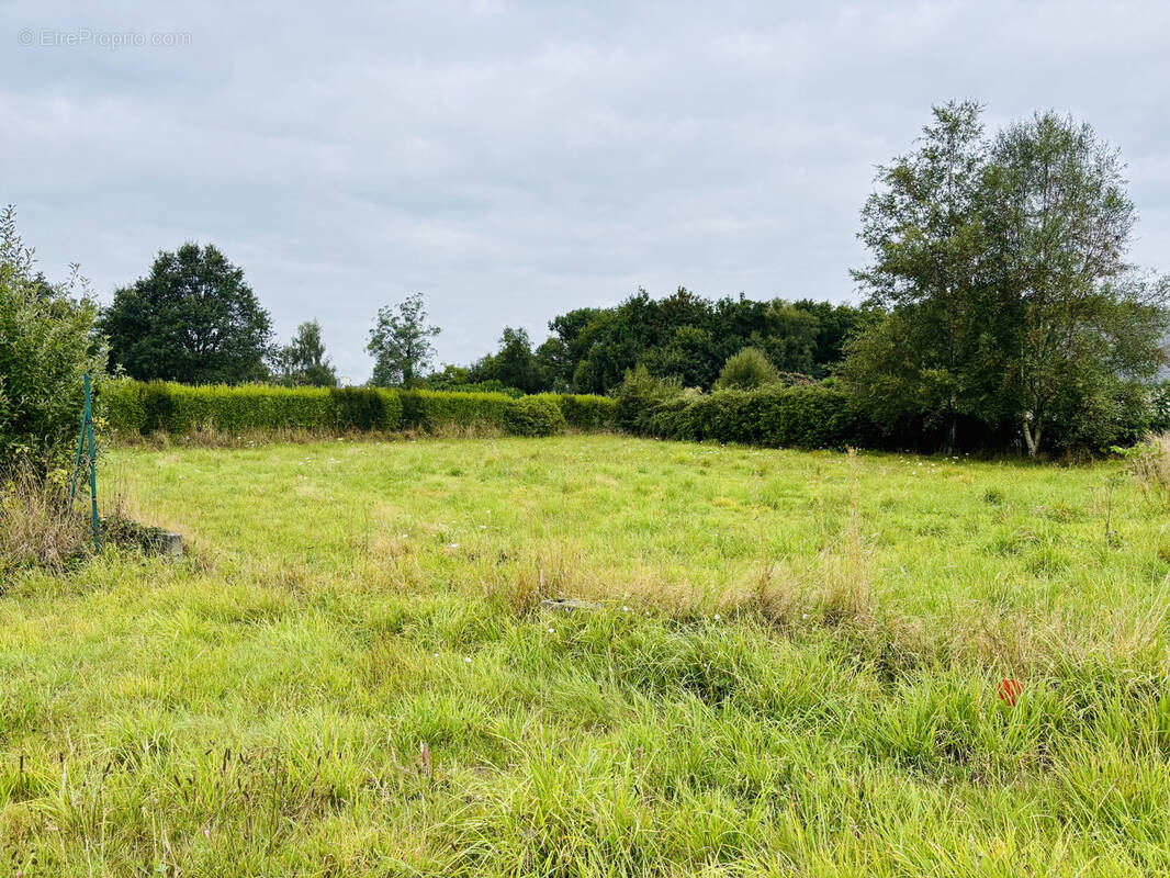 Terrain à GOUESNACH