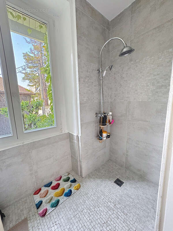 Maison à SAINT-ETIENNE