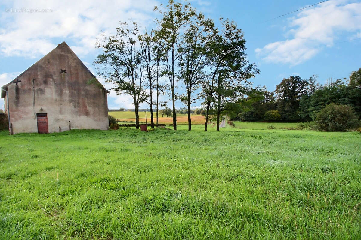 Maison à SAINT-MICAUD