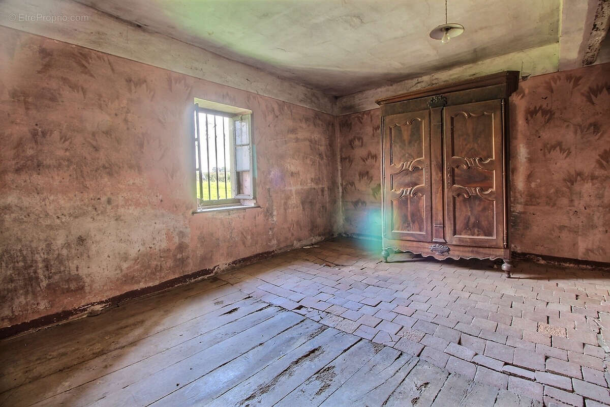 Maison à SAINT-MICAUD