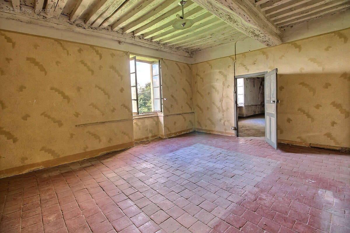 Maison à SAINT-MICAUD