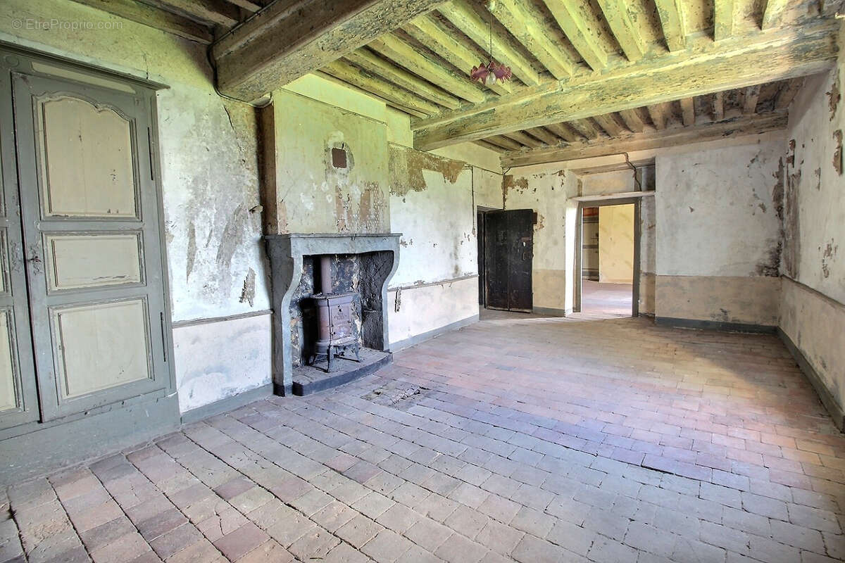 Maison à SAINT-MICAUD