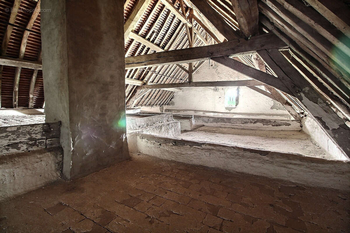 Maison à SAINT-MICAUD