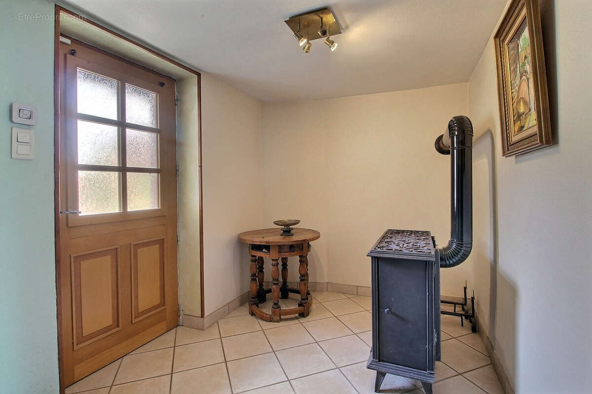 Maison à CHISSEY-LES-MACON