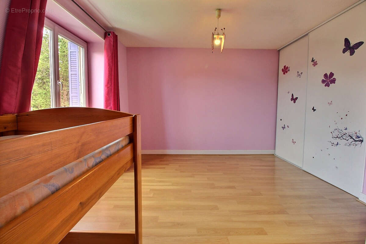 Maison à CHISSEY-LES-MACON