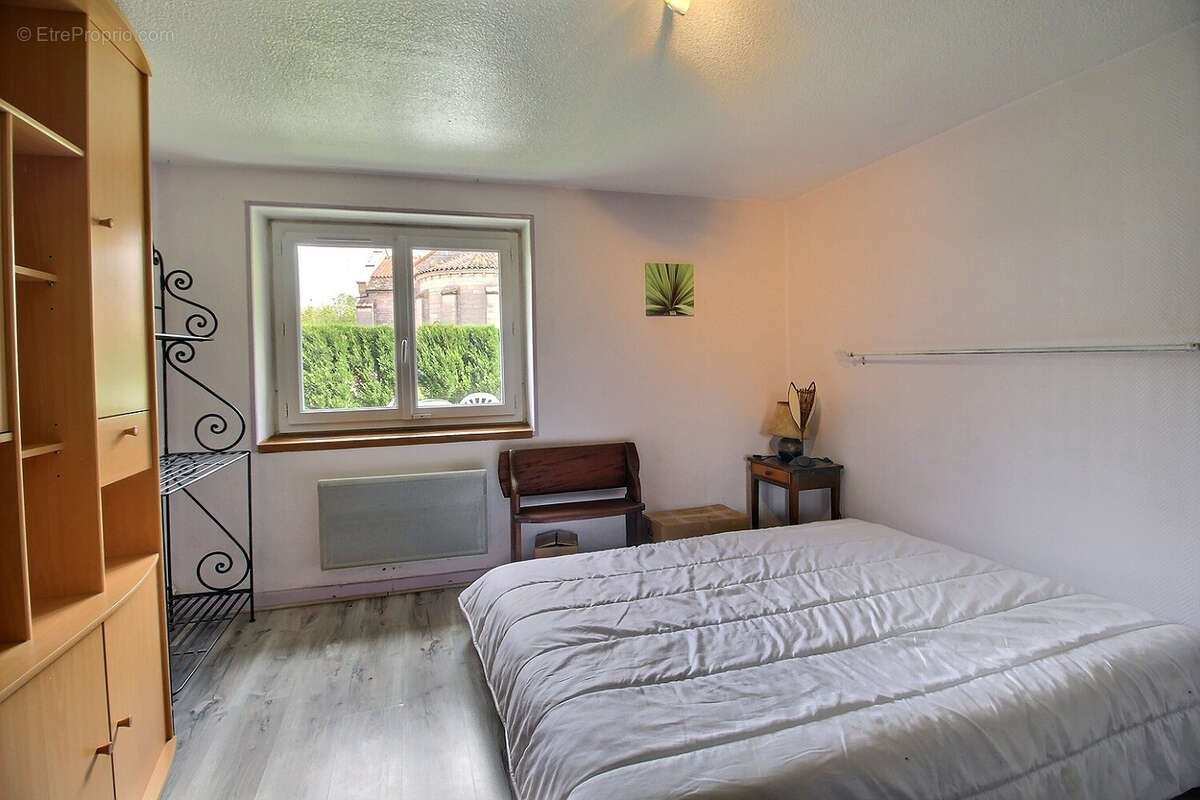 Maison à CHISSEY-LES-MACON