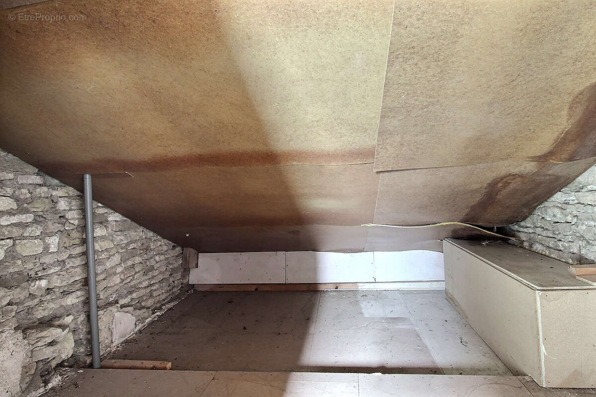 Maison à SAINT-BOIL