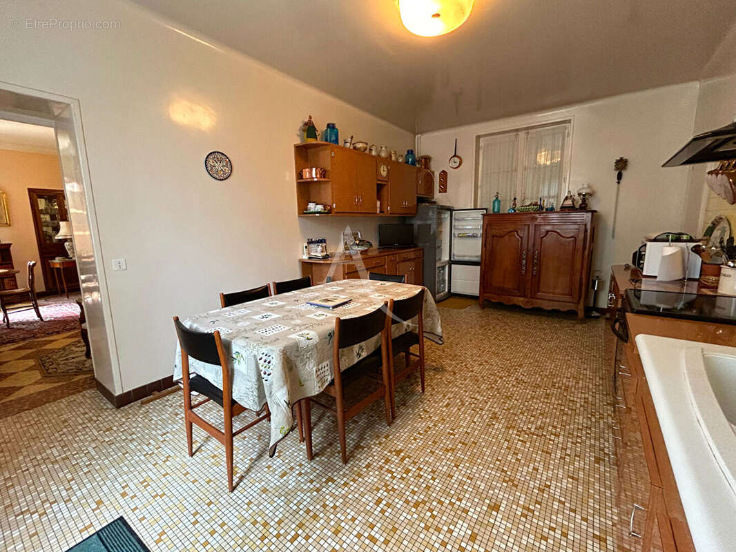 Maison à MONTRICHARD