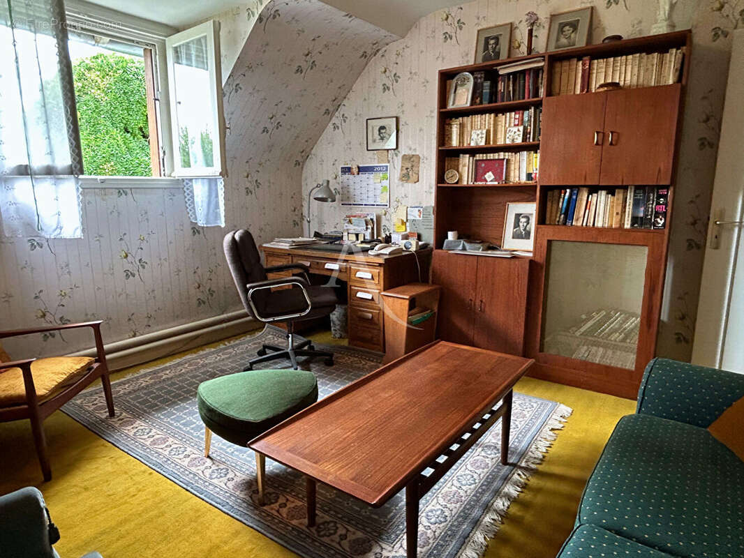 Maison à MONTRICHARD