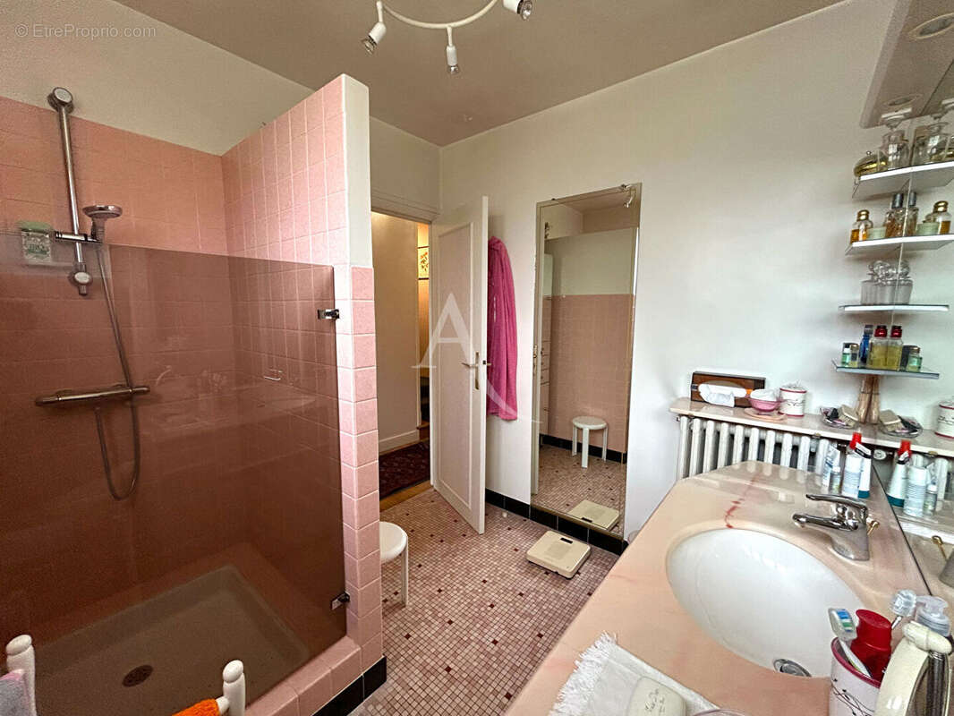 Maison à MONTRICHARD