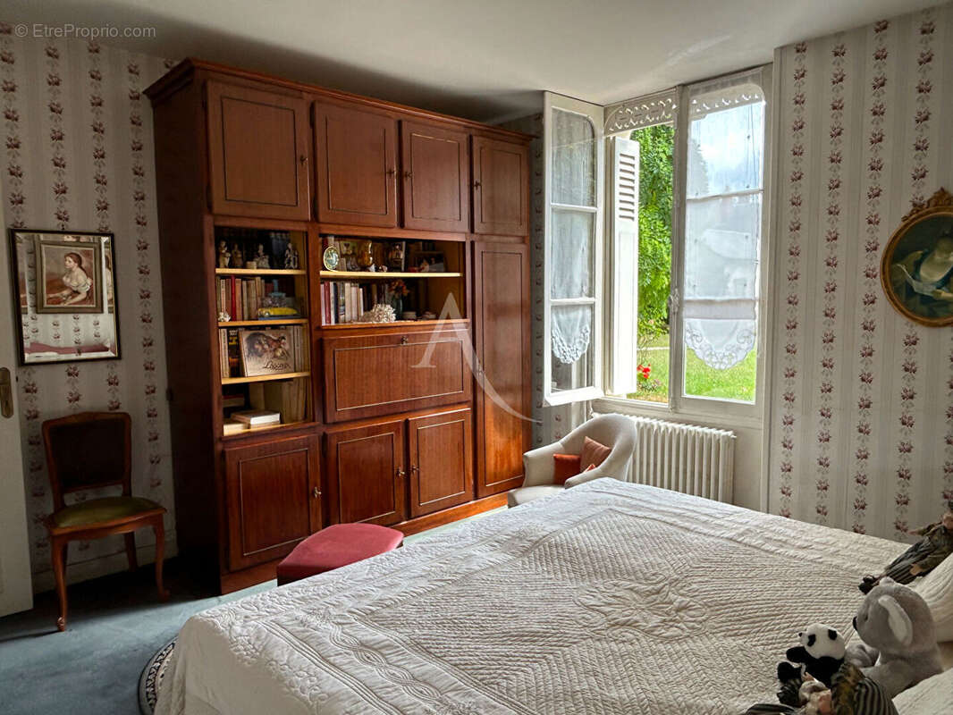 Maison à MONTRICHARD