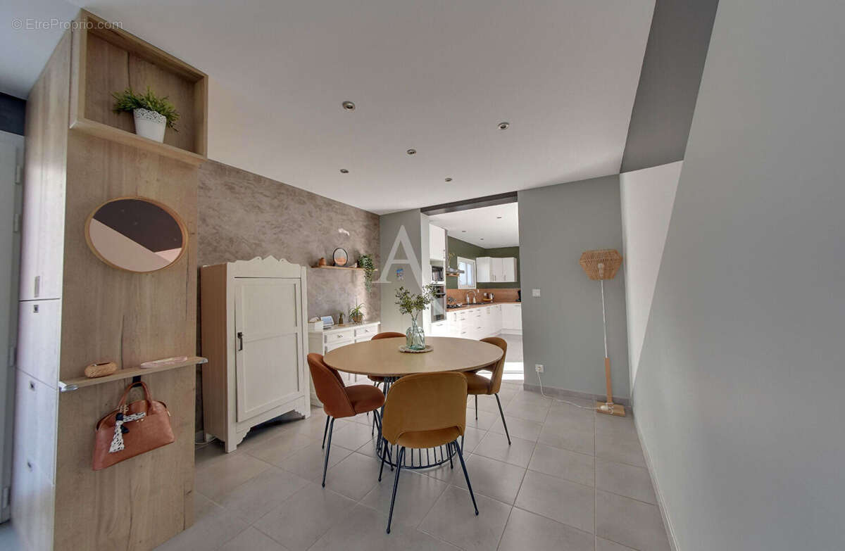 Maison à AIGREFEUILLE-D&#039;AUNIS