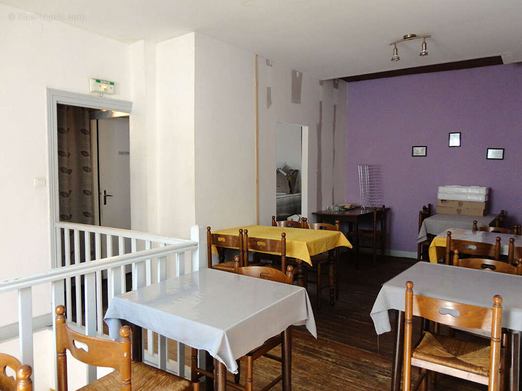 Commerce à LAPALISSE