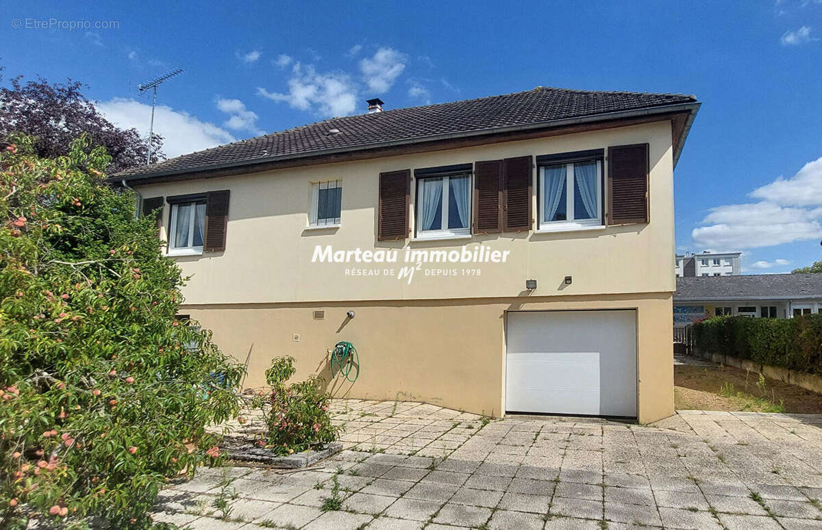 Maison à LA FERTE-BERNARD