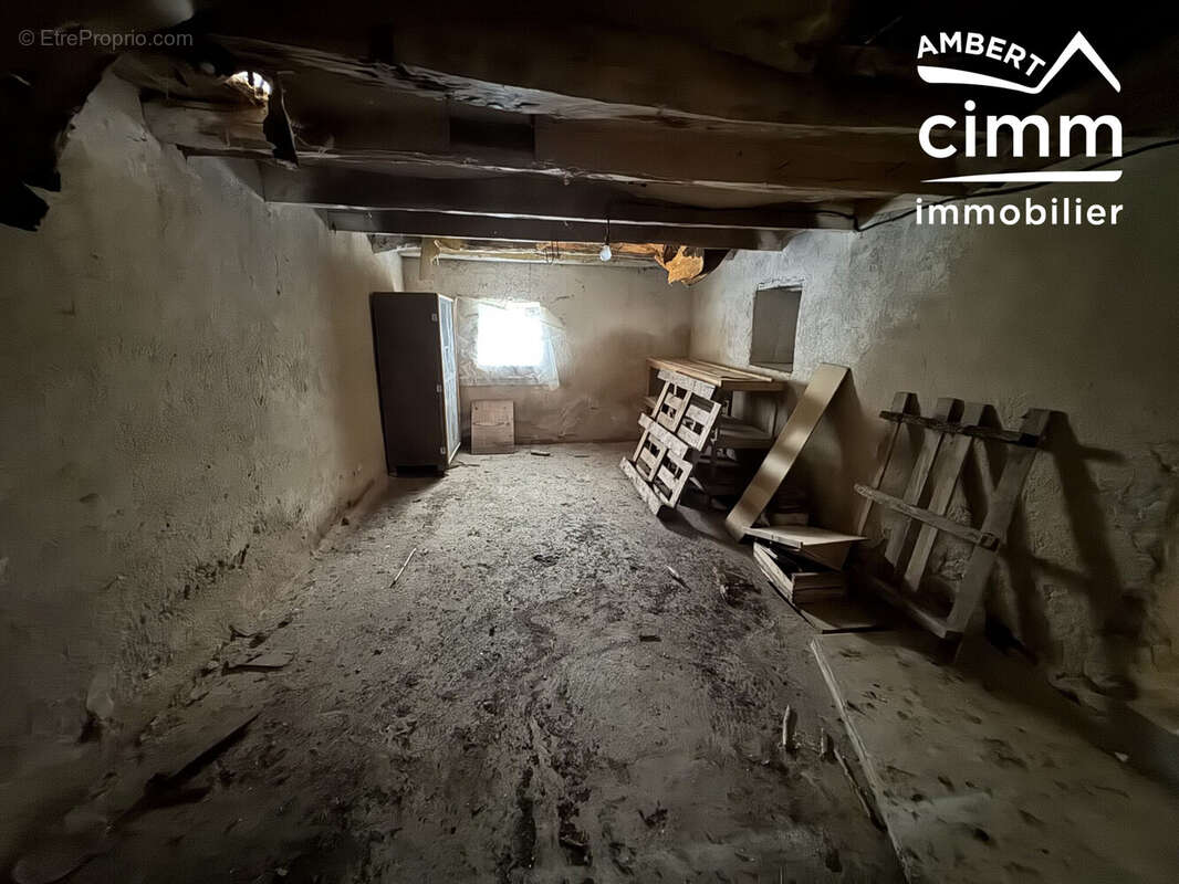 Maison à SAINT-FLOUR