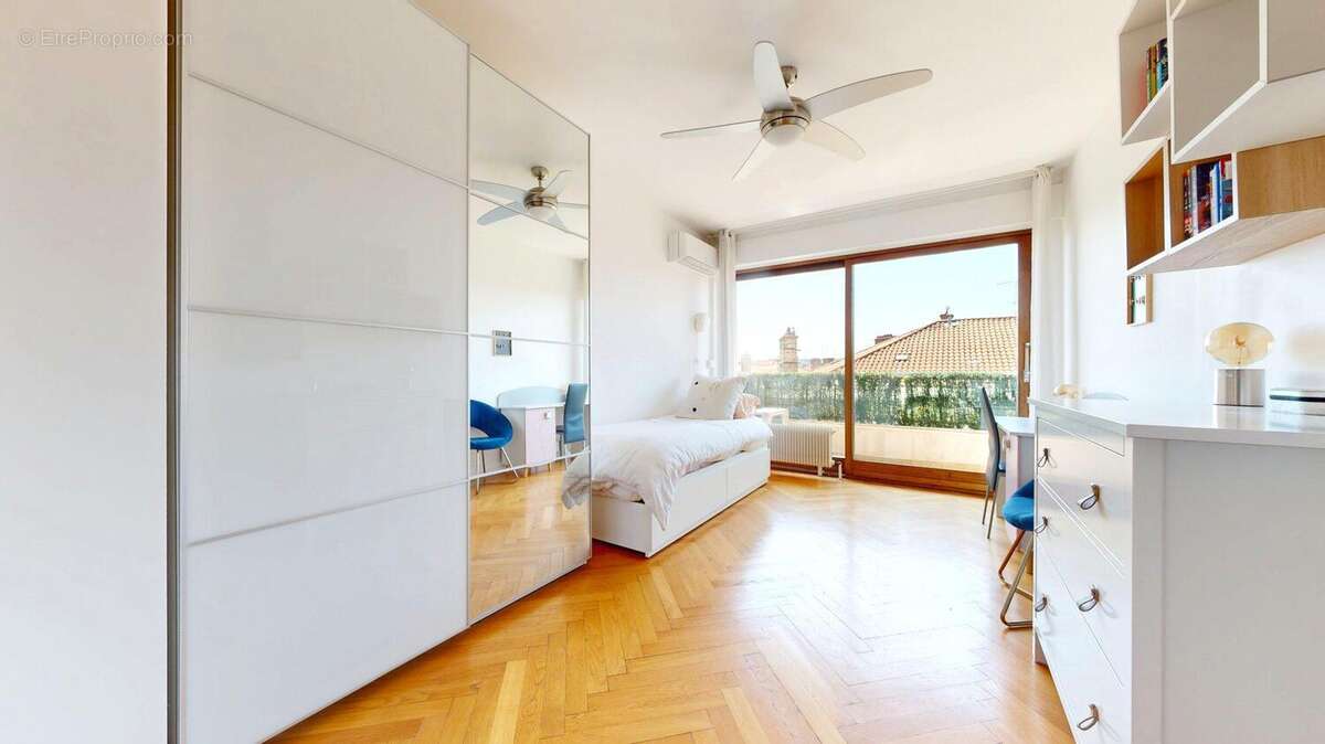 Appartement à LYON-3E