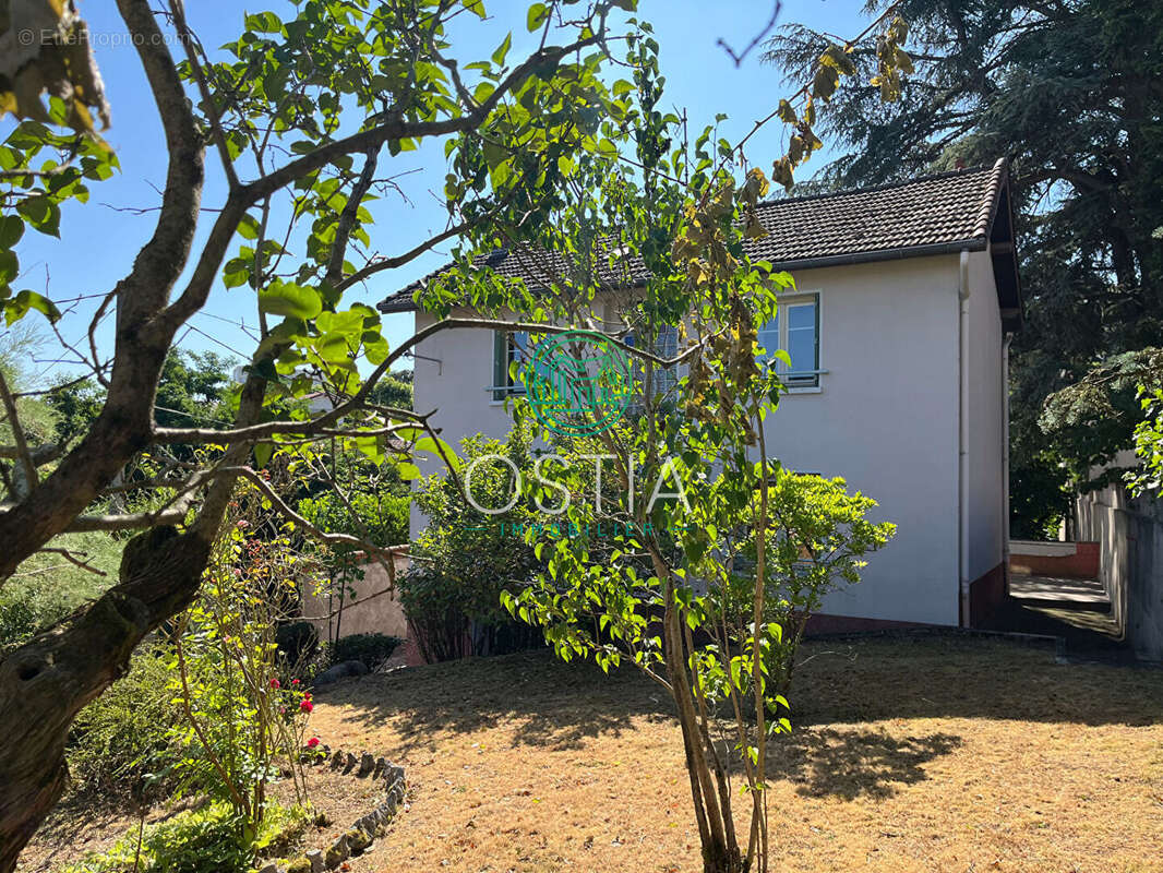 Maison à RIVE-DE-GIER