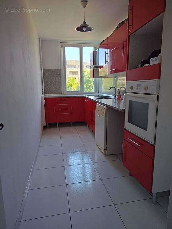 Appartement à AUBERVILLIERS