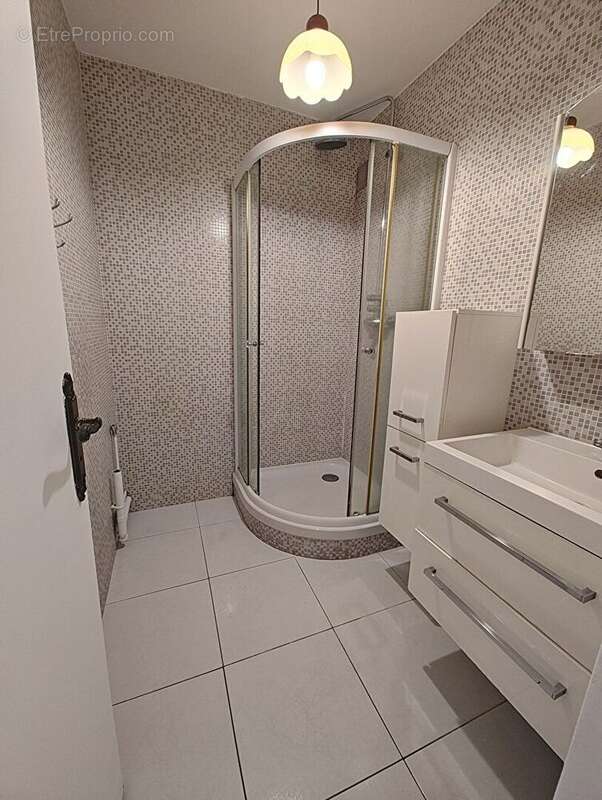 Appartement à AUBERVILLIERS