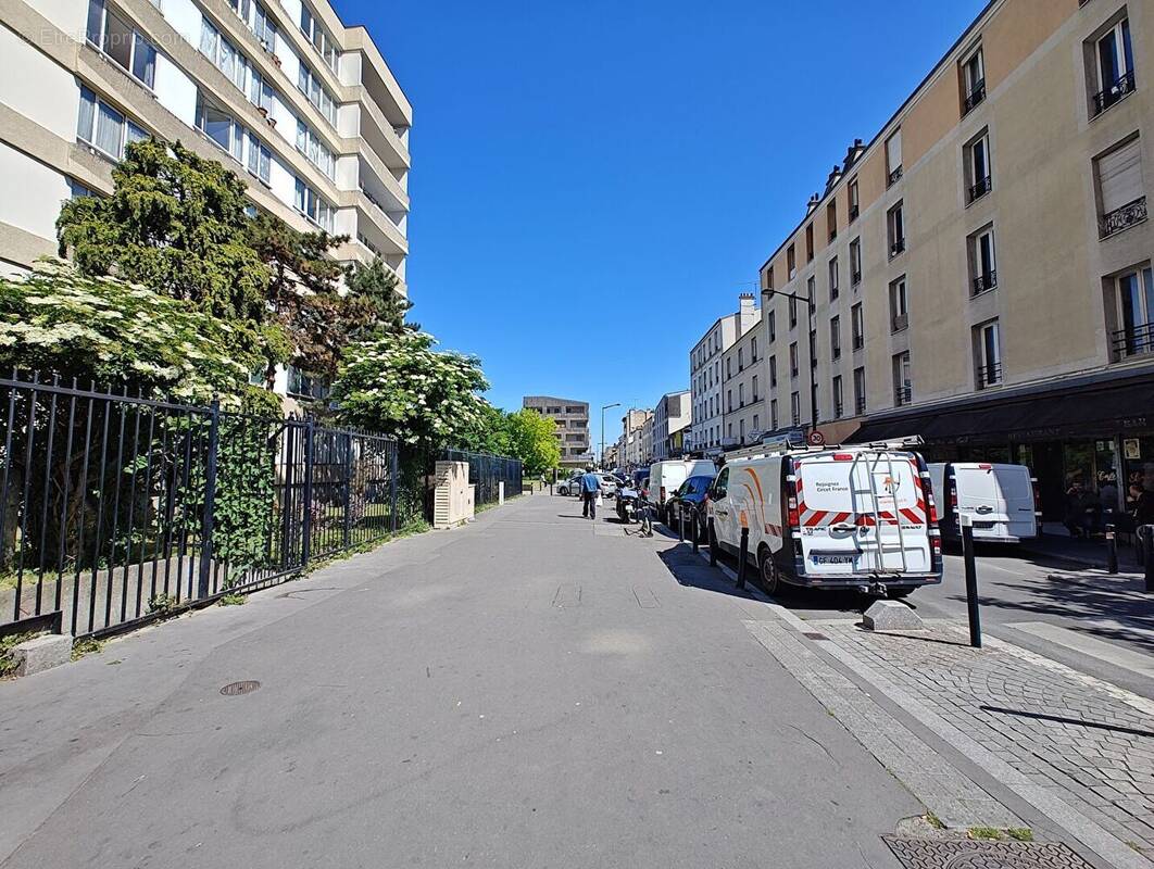 Appartement à AUBERVILLIERS