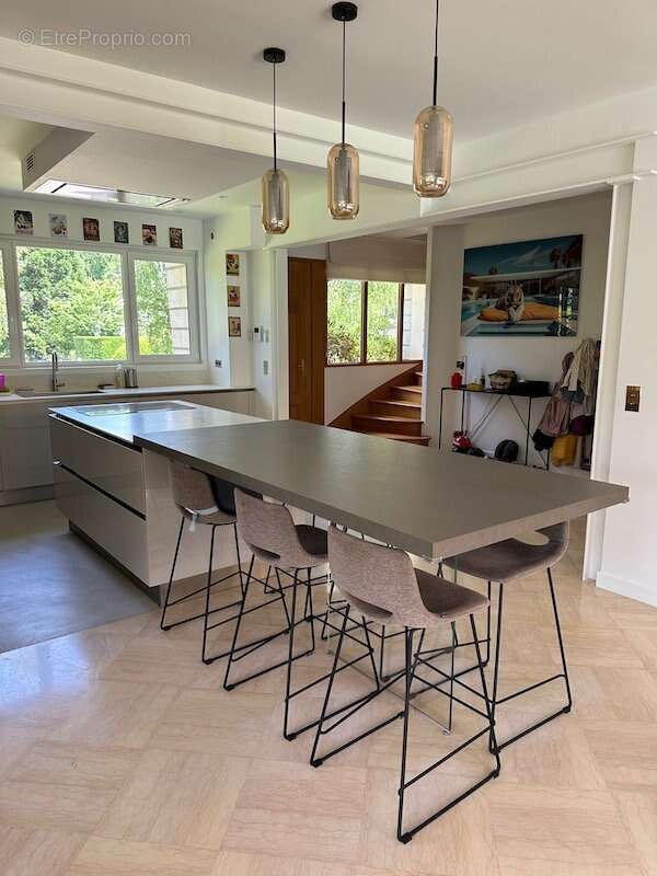 Maison à LES LOGES-EN-JOSAS