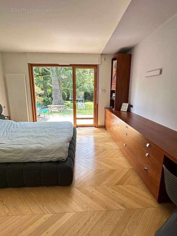 Maison à LES LOGES-EN-JOSAS