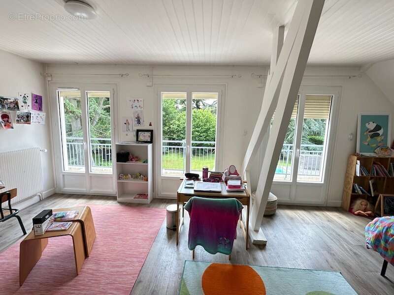 Maison à LES LOGES-EN-JOSAS