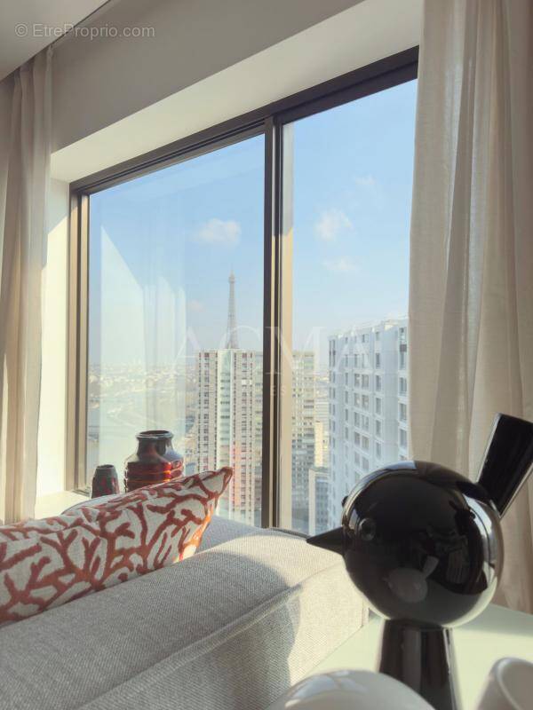 Appartement à PARIS-15E