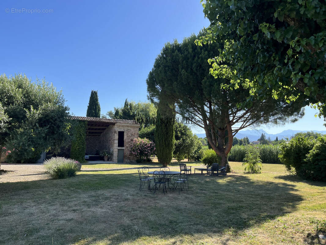 Maison à SAINT-GERVAIS-SUR-ROUBION