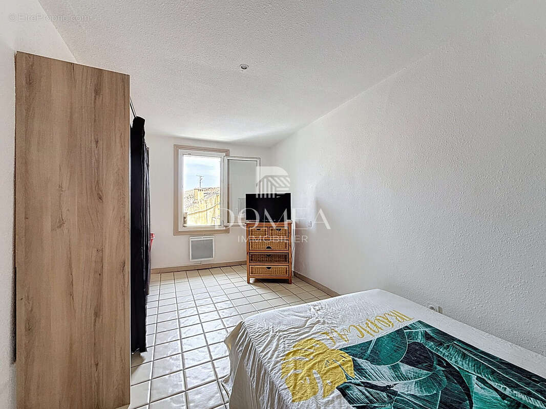 Appartement à COURNONTERRAL