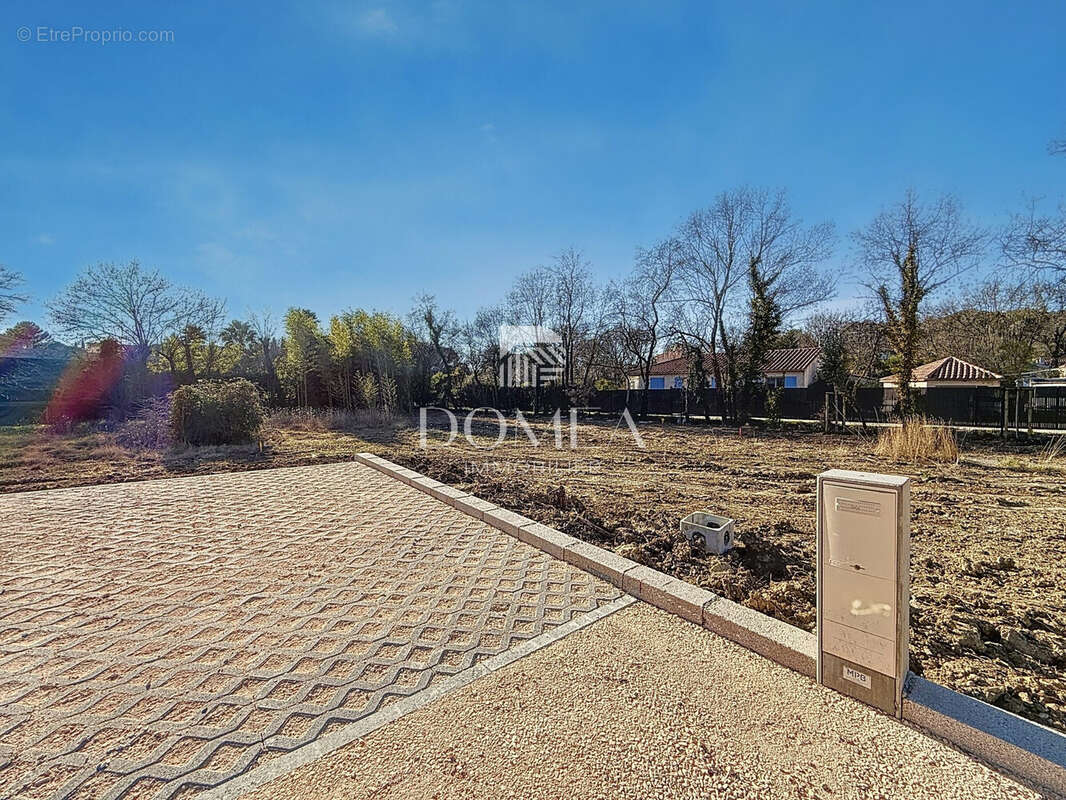 Terrain à PRADES-LE-LEZ