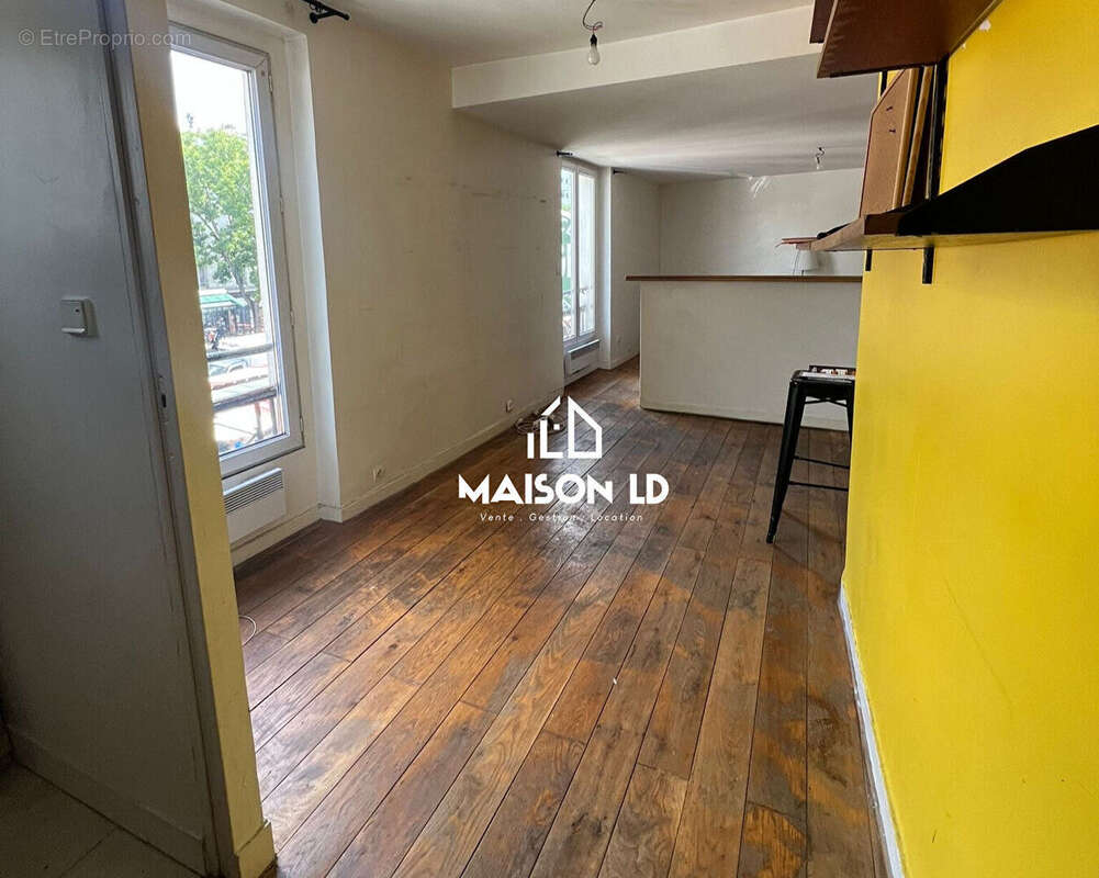 Appartement à PARIS-11E