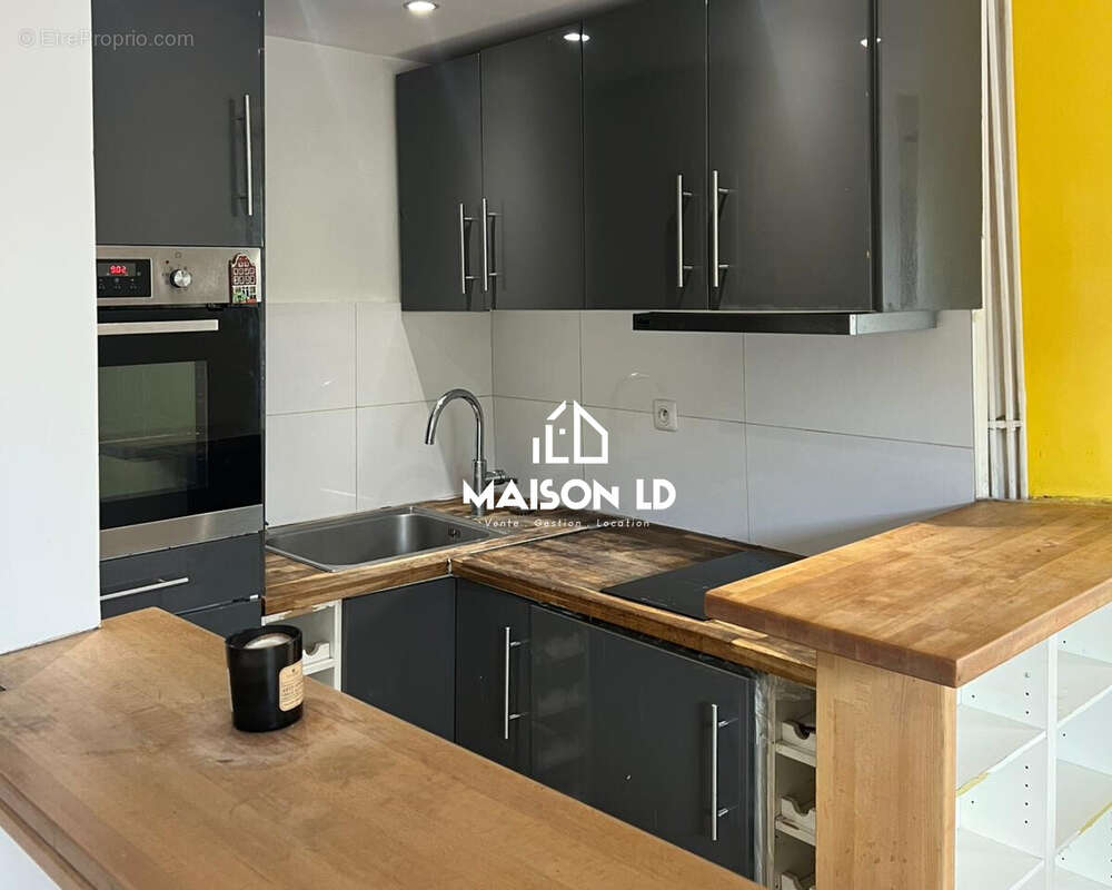 Appartement à PARIS-11E