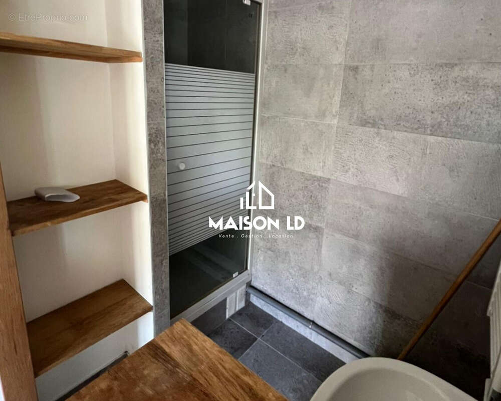 Appartement à PARIS-11E