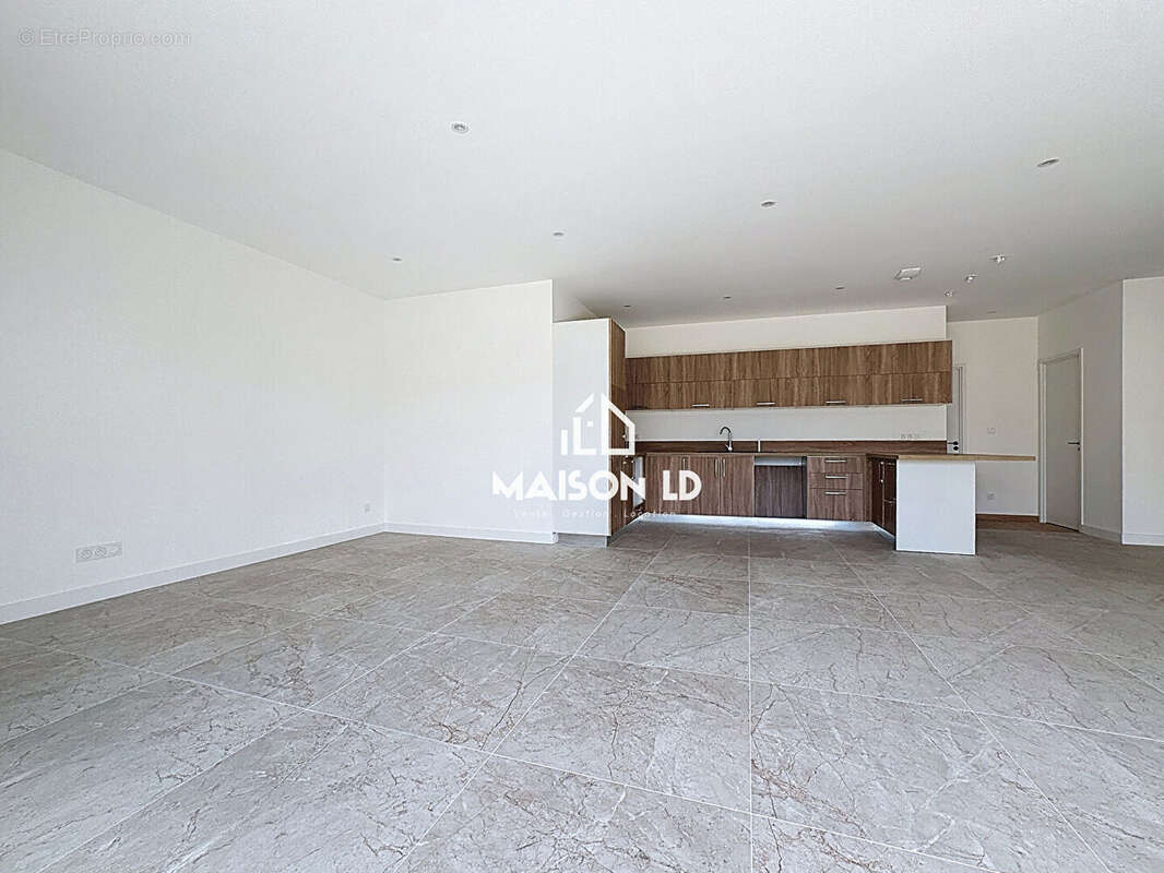 Maison à BRETTEVILLE-SUR-LAIZE