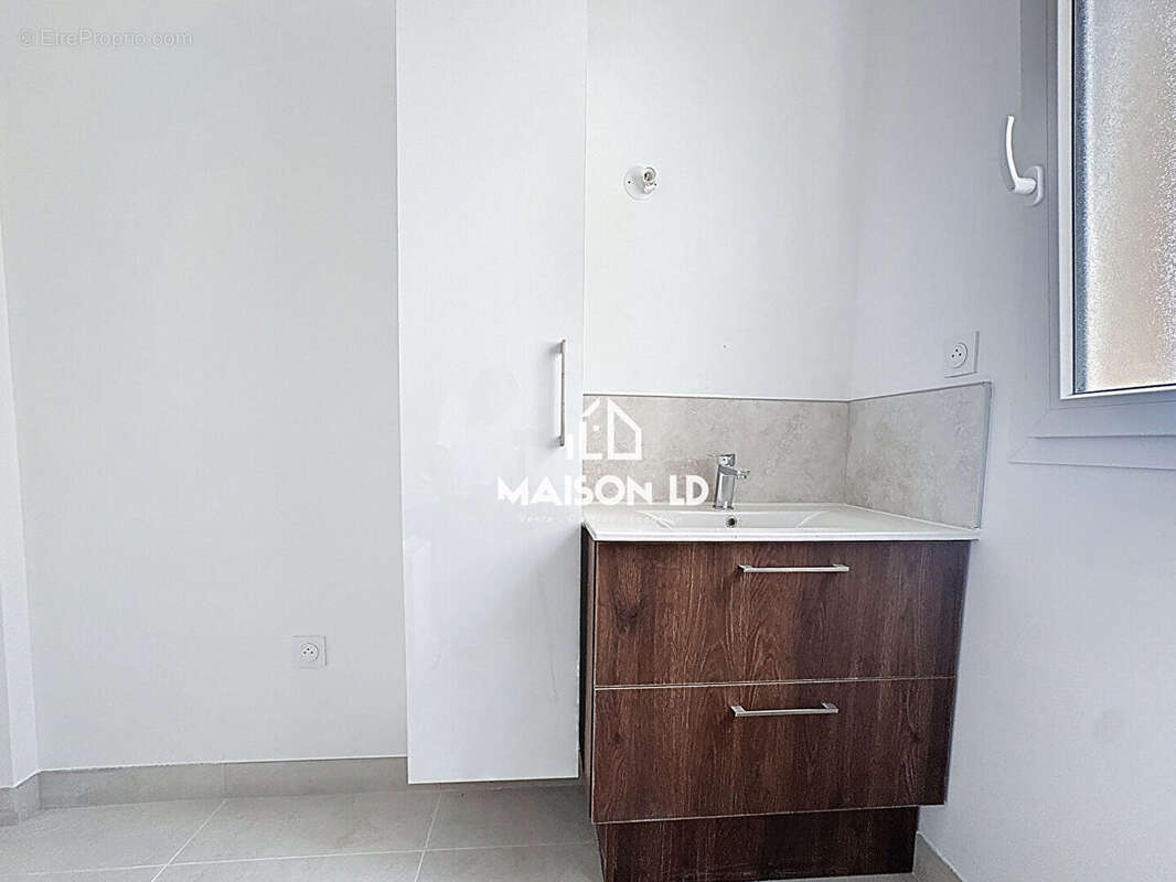 Maison à BRETTEVILLE-SUR-LAIZE