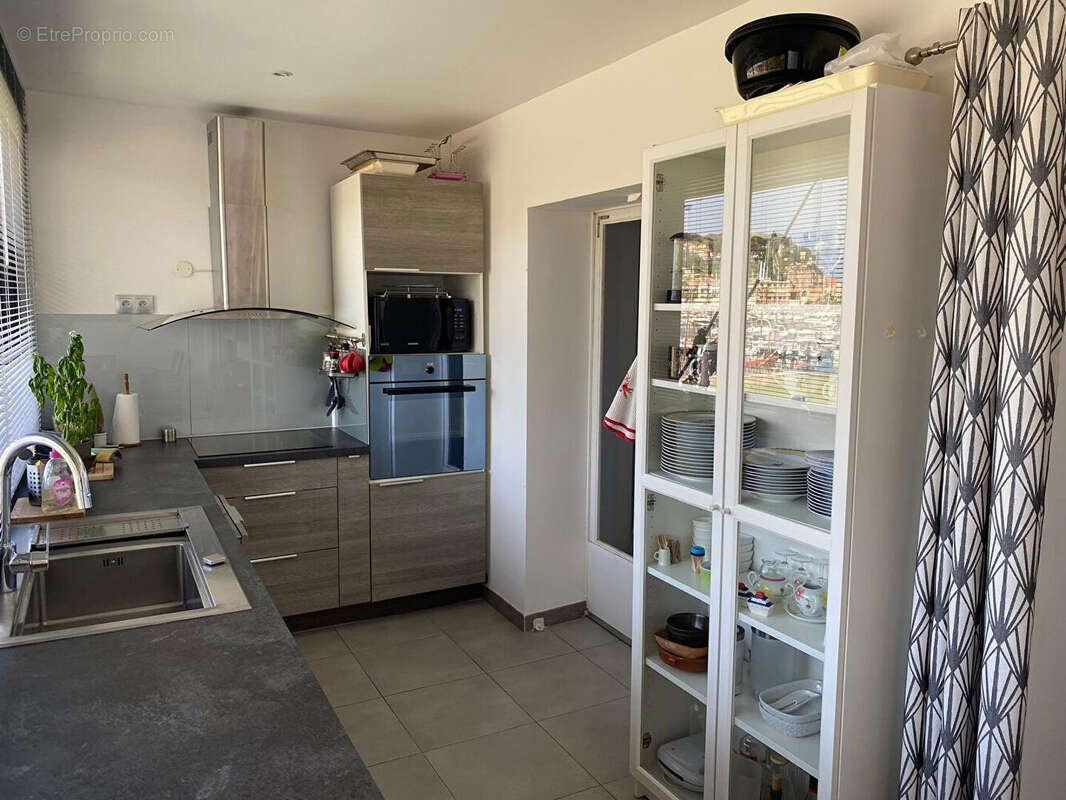 Appartement à SANARY-SUR-MER