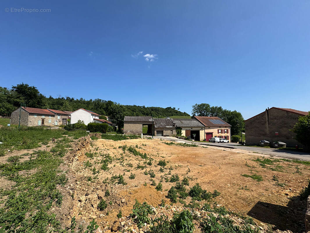 Terrain à MERSCHWEILLER