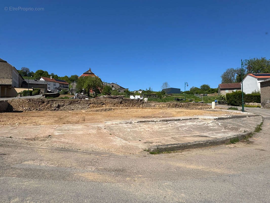 Terrain à MERSCHWEILLER