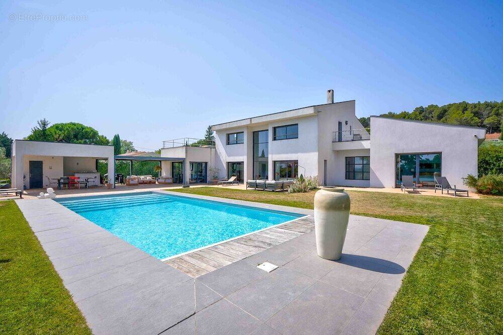 Photo 1 - Maison à AIX-EN-PROVENCE