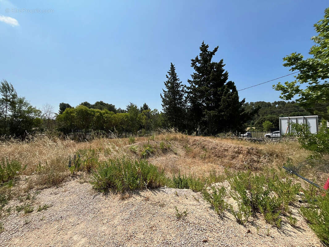 Photo 7 - Terrain à LAMBESC