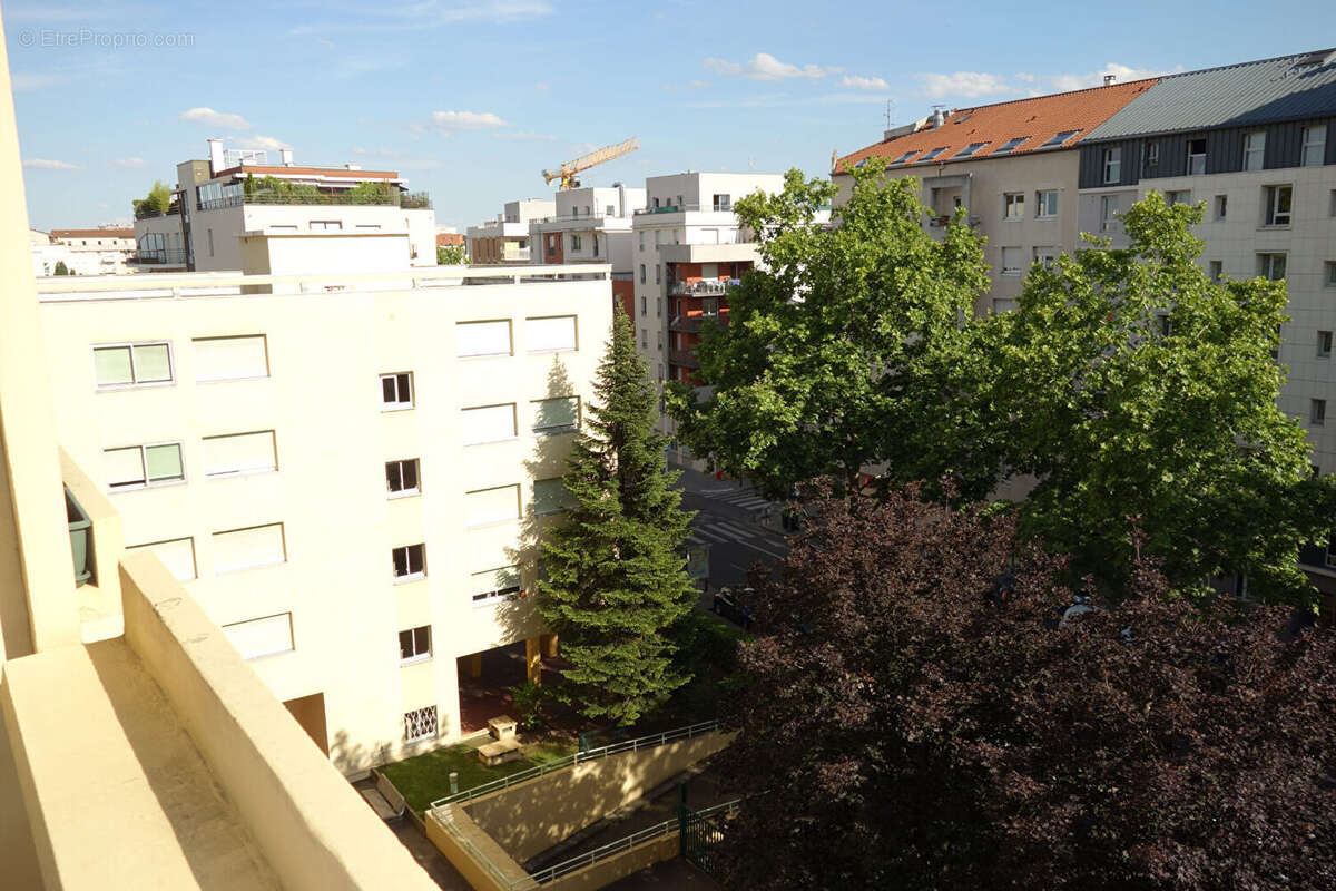 Appartement à LYON-8E