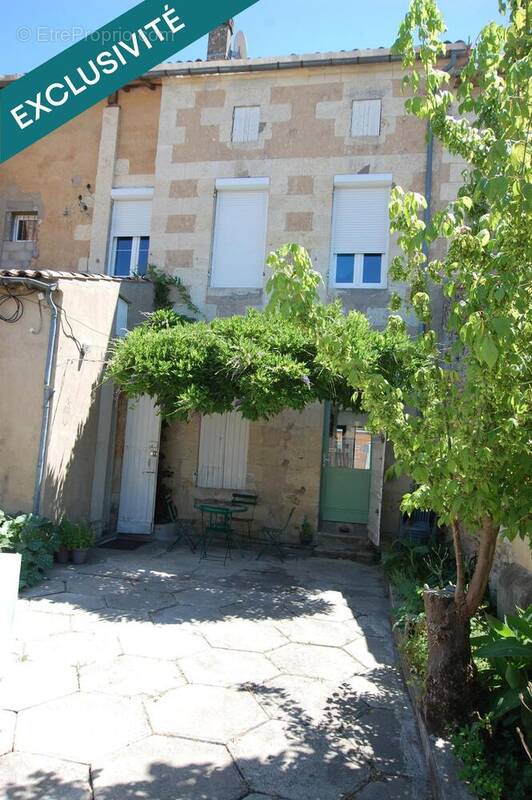 Photo 1 - Appartement à ETAULIERS