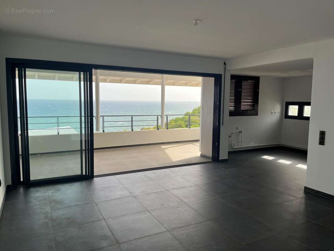 Photo 2 - Appartement à VIEUX-FORT