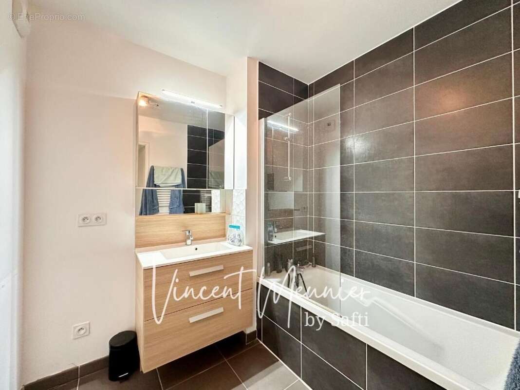 Photo 7 - Appartement à RILLIEUX-LA-PAPE