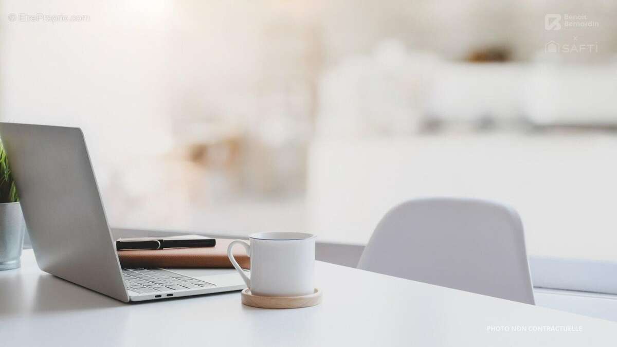 Photo 7 - Commerce à AVANNE-AVENEY