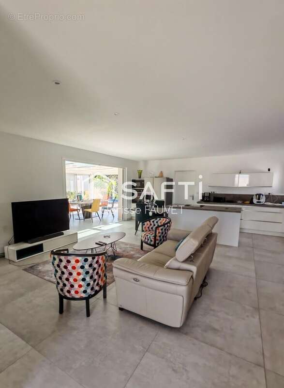 Photo 5 - Maison à SEMUSSAC